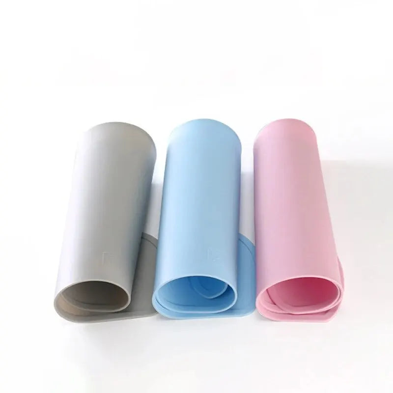 Non-Slip Pet Feeding Mat – Waterproof Silicone Placemat for Dogs & Cats