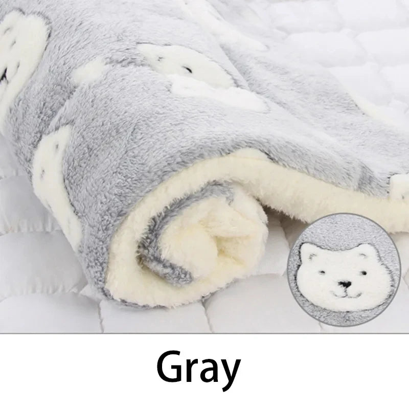 Flannel Pet Sleeping Mat – Soft Dog & Cat Bed Cushion Blanket