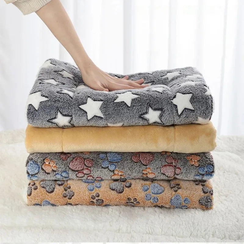 Flannel Pet Sleeping Mat – Soft Dog & Cat Bed Cushion Blanket